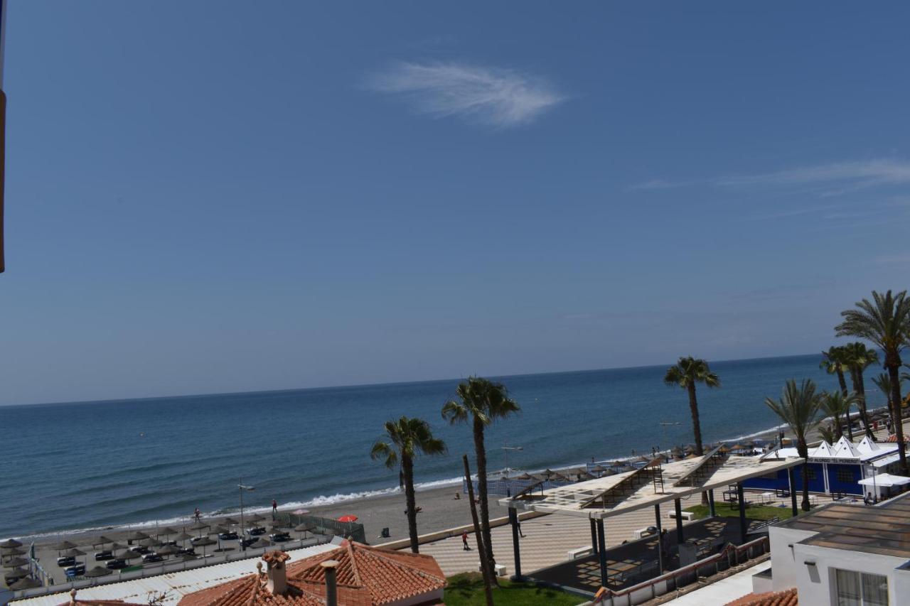 Fantastic Studio - Beachfront Apartment Torrox Exterior foto
